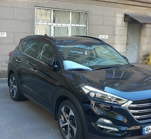 Хендай Туксон 2016 в Днепре (Днепропетровске) на Automoto.ua Черный Хендай Туксон, объемом двигателя 2 л и пробегом 44 тыс. км за 19700 $, фото 9 на Automoto.ua