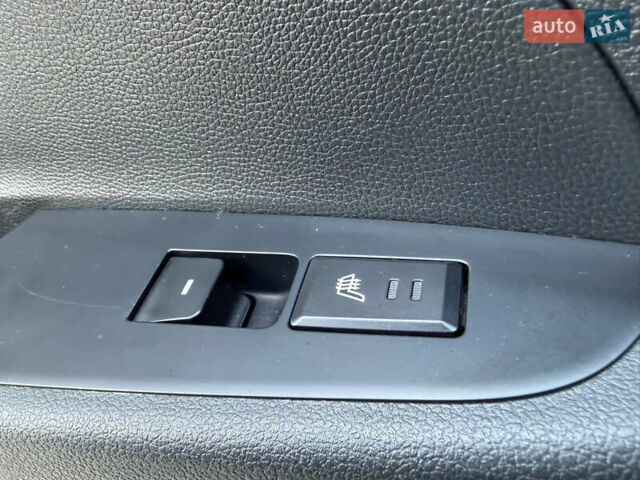 Черный Хендай Туксон, объемом двигателя 1.59 л и пробегом 182 тыс. км за 16800 $, фото 22 на Automoto.ua