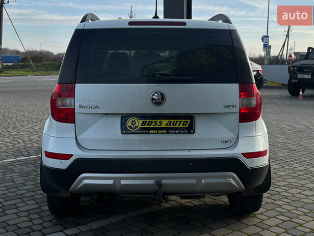 Черный Хендай Туксон, объемом двигателя 2 л и пробегом 242 тыс. км за 12900 $, фото 5 на Automoto.ua