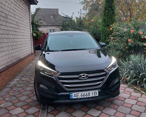 Хендай Туксон 2017 в Днепре (Днепропетровске) на Automoto.ua Черный Хендай Туксон, объемом двигателя 2 л и пробегом 118 тыс. км за 16200 $, фото 2 на Automoto.ua