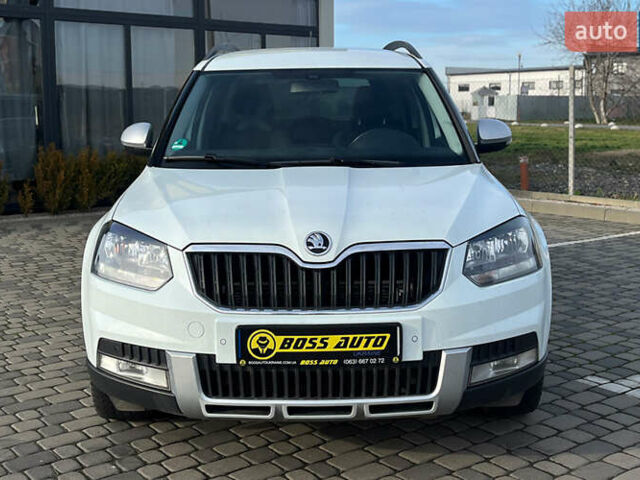 Черный Хендай Туксон, объемом двигателя 2 л и пробегом 242 тыс. км за 12900 $, фото 1 на Automoto.ua