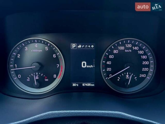 Черный Хендай Туксон, объемом двигателя 2 л и пробегом 98 тыс. км за 24000 $, фото 22 на Automoto.ua