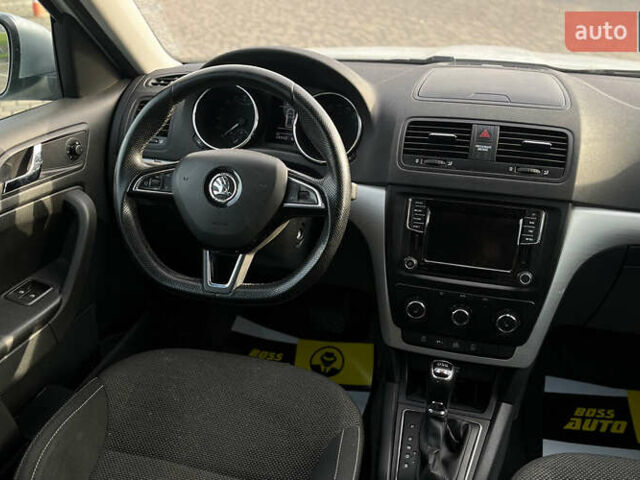 Черный Хендай Туксон, объемом двигателя 2 л и пробегом 242 тыс. км за 12900 $, фото 15 на Automoto.ua