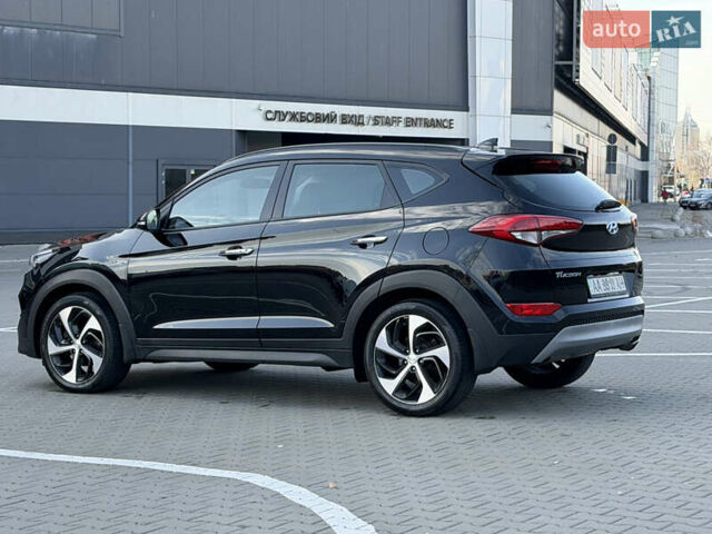Черный Хендай Туксон, объемом двигателя 1.59 л и пробегом 182 тыс. км за 16800 $, фото 8 на Automoto.ua