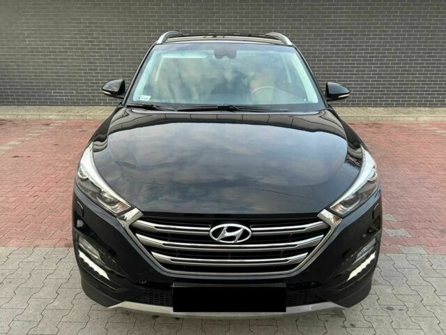 Чорний Хендай Туксон, об'ємом двигуна 1.7 л та пробігом 98 тис. км за 14000 $, фото 2 на Automoto.ua