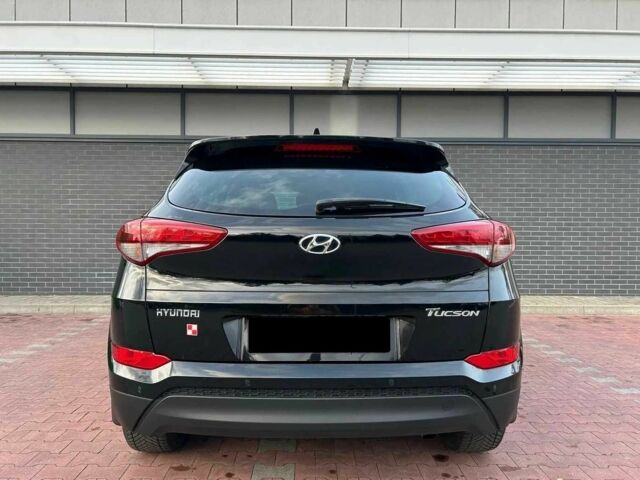 Чорний Хендай Туксон, об'ємом двигуна 1.7 л та пробігом 98 тис. км за 14000 $, фото 9 на Automoto.ua