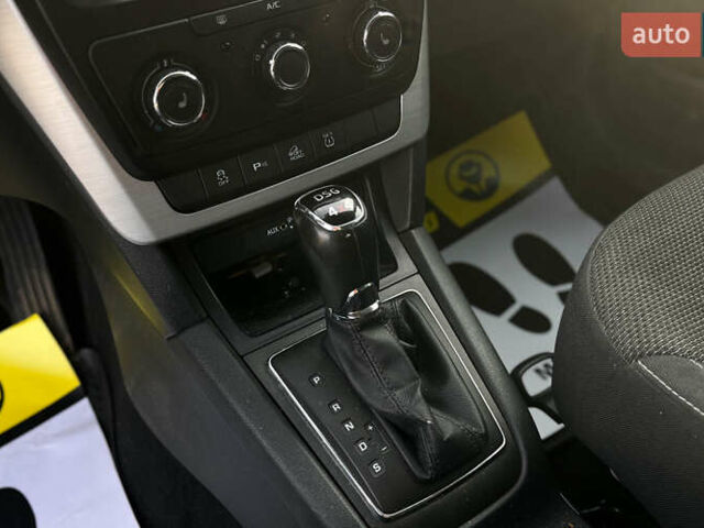 Черный Хендай Туксон, объемом двигателя 2 л и пробегом 242 тыс. км за 12900 $, фото 14 на Automoto.ua