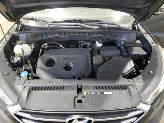 Чорний Хендай Туксон, об'ємом двигуна 2 л та пробігом 45 тис. км за 10000 $, фото 11 на Automoto.ua