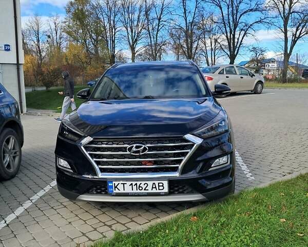 Черный Хендай Туксон, объемом двигателя 2 л и пробегом 126 тыс. км за 16600 $, фото 7 на Automoto.ua