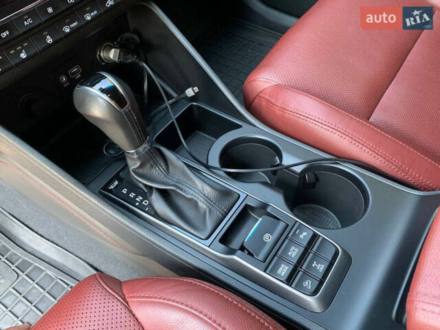 Черный Хендай Туксон, объемом двигателя 2 л и пробегом 122 тыс. км за 19800 $, фото 13 на Automoto.ua