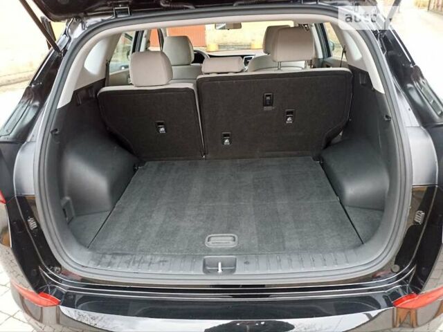 Черный Хендай Туксон, объемом двигателя 2 л и пробегом 107 тыс. км за 14800 $, фото 14 на Automoto.ua