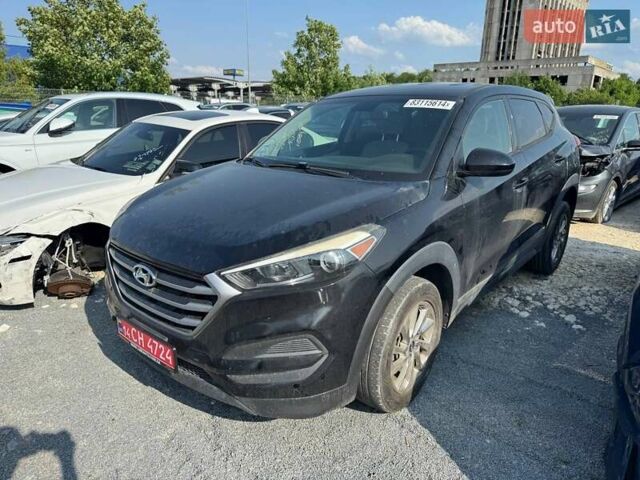Чорний Хендай Туксон, об'ємом двигуна 2 л та пробігом 119 тис. км за 11700 $, фото 1 на Automoto.ua