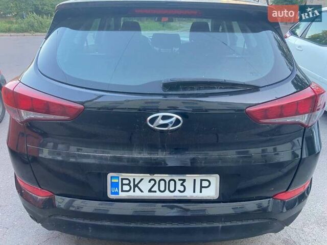 Хендай Туксон 2017 в Ровно на Automoto.ua Черный Хендай Туксон, объемом двигателя 2 л и пробегом 161 тыс. км за 15900 $, фото 3 на Automoto.ua