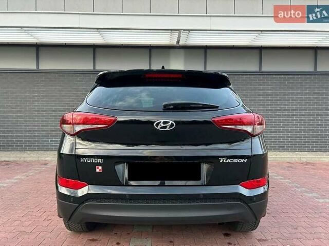 Чорний Хендай Туксон, об'ємом двигуна 1.69 л та пробігом 98 тис. км за 14000 $, фото 9 на Automoto.ua