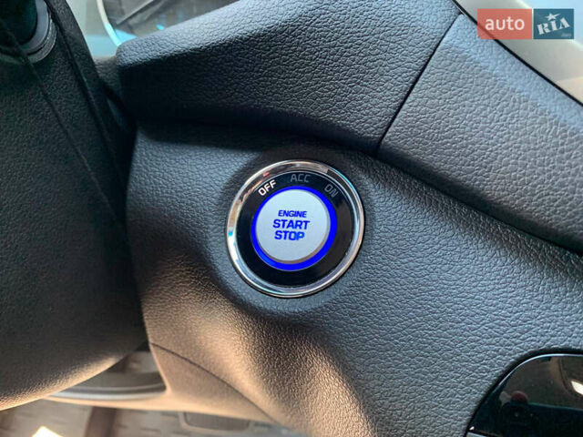 Черный Хендай Туксон, объемом двигателя 2 л и пробегом 122 тыс. км за 19800 $, фото 16 на Automoto.ua