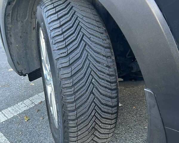 Чорний Хендай Туксон, об'ємом двигуна 1.69 л та пробігом 155 тис. км за 16500 $, фото 5 на Automoto.ua