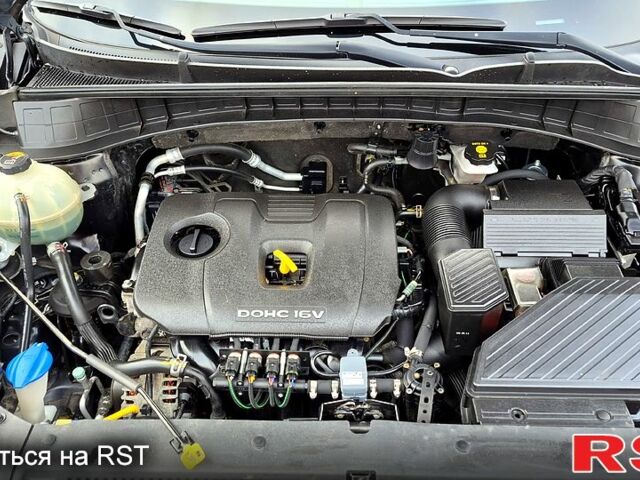 Черный Хендай Туксон, объемом двигателя 2 л и пробегом 123 тыс. км за 15900 $, фото 13 на Automoto.ua