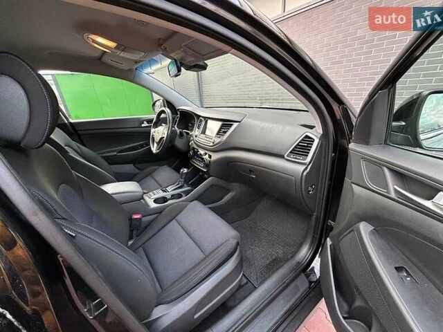 Чорний Хендай Туксон, об'ємом двигуна 1.69 л та пробігом 98 тис. км за 14000 $, фото 20 на Automoto.ua