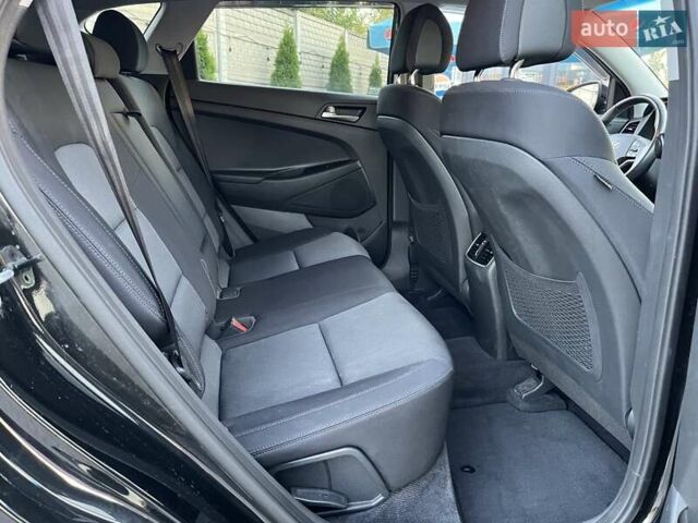 Чорний Хендай Туксон, об'ємом двигуна 2.4 л та пробігом 49 тис. км за 21500 $, фото 18 на Automoto.ua