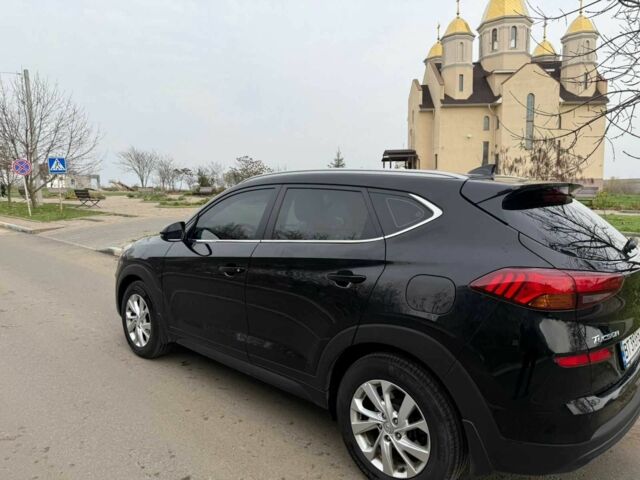 Чорний Хендай Туксон, об'ємом двигуна 2 л та пробігом 70 тис. км за 23000 $, фото 5 на Automoto.ua