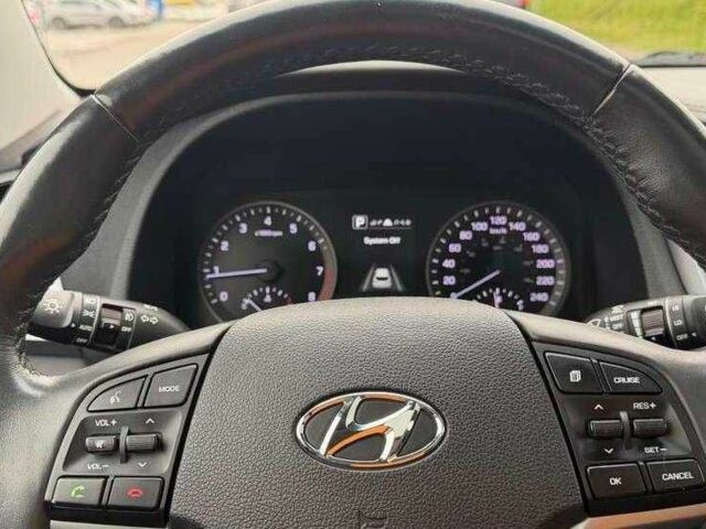 Черный Хендай Туксон, объемом двигателя 1.6 л и пробегом 65 тыс. км за 12600 $, фото 15 на Automoto.ua