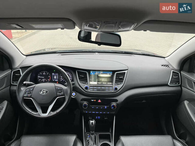 Черный Хендай Туксон, объемом двигателя 1.69 л и пробегом 134 тыс. км за 21800 $, фото 36 на Automoto.ua