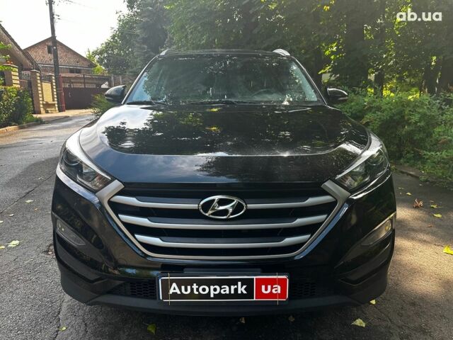Черный Хендай Туксон, объемом двигателя 2 л и пробегом 109 тыс. км за 18490 $, фото 1 на Automoto.ua