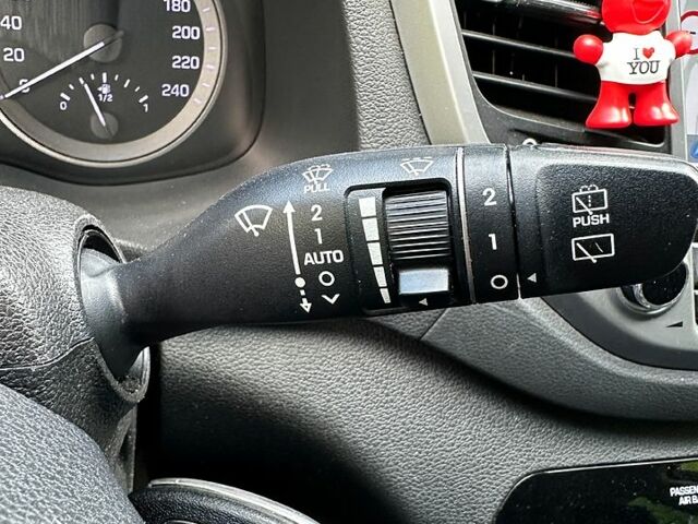 Черный Хендай Туксон, объемом двигателя 1.7 л и пробегом 120 тыс. км за 19500 $, фото 3 на Automoto.ua