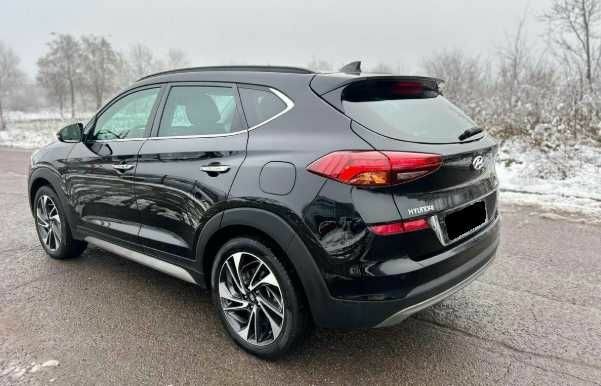 Чорний Хендай Туксон, об'ємом двигуна 1.6 л та пробігом 102 тис. км за 329 $, фото 16 на Automoto.ua