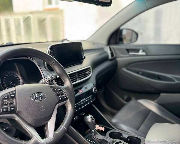 Хендай Туксон 2018 в Харькове на Automoto.ua Черный Хендай Туксон, объемом двигателя 1.6 л и пробегом 146 тыс. км за 20000 $, фото 9 на Automoto.ua