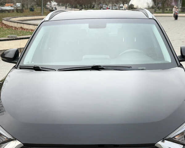 Черный Хендай Туксон, объемом двигателя 2 л и пробегом 70 тыс. км за 23000 $, фото 12 на Automoto.ua