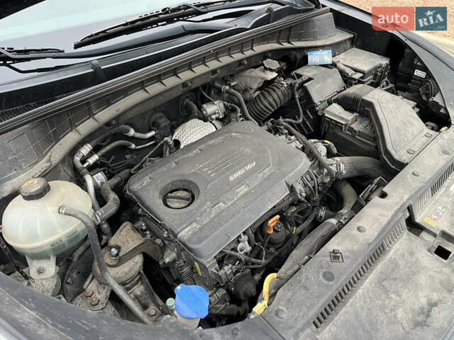 Черный Хендай Туксон, объемом двигателя 1.69 л и пробегом 134 тыс. км за 21800 $, фото 39 на Automoto.ua