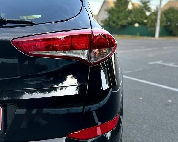 Хендай Туксон 2018 в Киеве на Automoto.ua Черный Хендай Туксон, объемом двигателя 2 л и пробегом 106 тыс. км за 15500 $, фото 12 на Automoto.ua