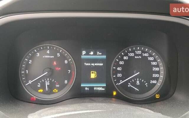 Чорний Хендай Туксон, об'ємом двигуна 2 л та пробігом 91 тис. км за 25000 $, фото 11 на Automoto.ua