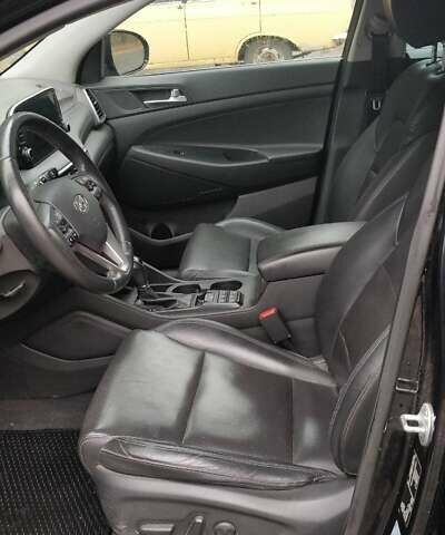 Чорний Хендай Туксон, об'ємом двигуна 2 л та пробігом 91 тис. км за 25000 $, фото 10 на Automoto.ua