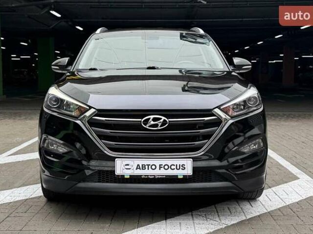 Хендай Туксон 2018 в Киеве на Automoto.ua Черный Хендай Туксон, объемом двигателя 2.36 л и пробегом 131 тыс. км за 19990 $, фото 2 на Automoto.ua
