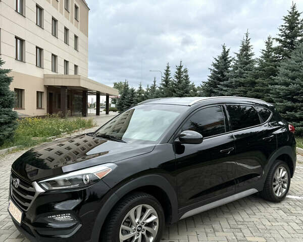 Хендай Туксон 2018 в Киеве на Automoto.ua Черный Хендай Туксон, объемом двигателя 2 л и пробегом 108 тыс. км за 15700 $, фото 3 на Automoto.ua