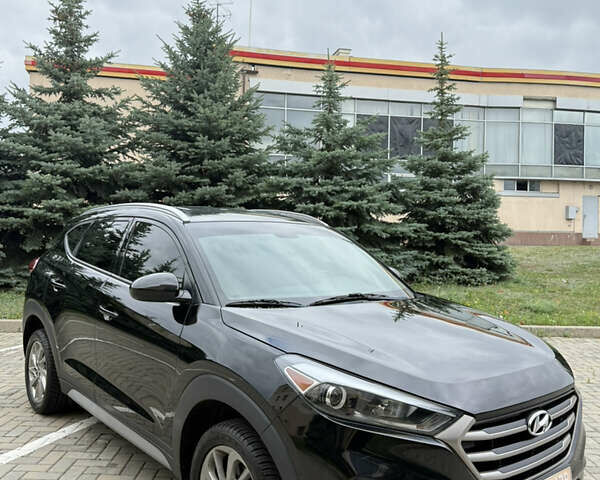 Хендай Туксон 2018 в Киеве на Automoto.ua Черный Хендай Туксон, объемом двигателя 2 л и пробегом 108 тыс. км за 15700 $, фото 1 на Automoto.ua