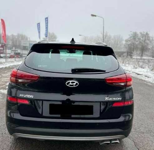 Чорний Хендай Туксон, об'ємом двигуна 1.6 л та пробігом 102 тис. км за 329 $, фото 7 на Automoto.ua