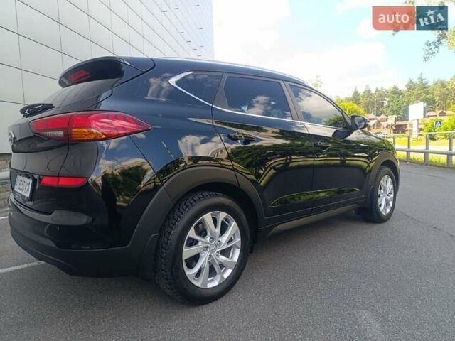 Чорний Хендай Туксон, об'ємом двигуна 2 л та пробігом 67 тис. км за 21000 $, фото 15 на Automoto.ua