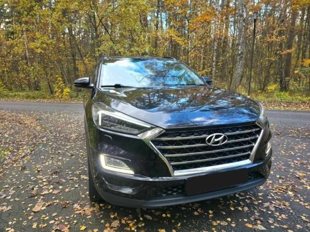 Чорний Хендай Туксон, об'ємом двигуна 2 л та пробігом 135 тис. км за 13500 $, фото 2 на Automoto.ua