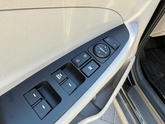 Черный Хендай Туксон, объемом двигателя 2 л и пробегом 80 тыс. км за 9500 $, фото 11 на Automoto.ua