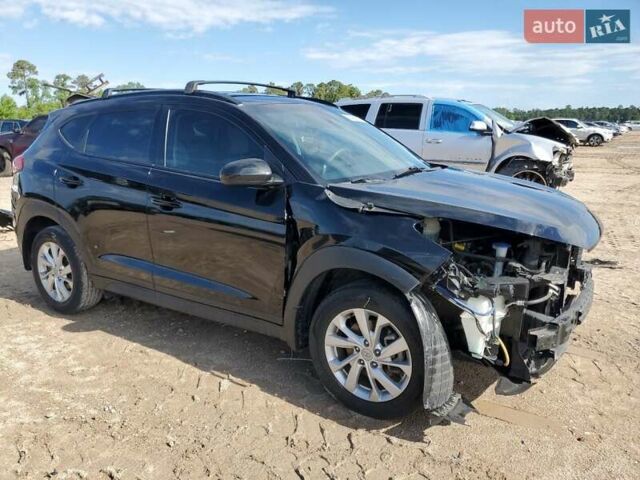 Черный Хендай Туксон, объемом двигателя 2 л и пробегом 108 тыс. км за 2800 $, фото 3 на Automoto.ua