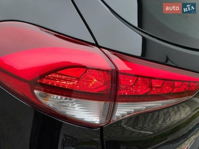 Черный Хендай Туксон, объемом двигателя 2 л и пробегом 151 тыс. км за 18950 $, фото 43 на Automoto.ua