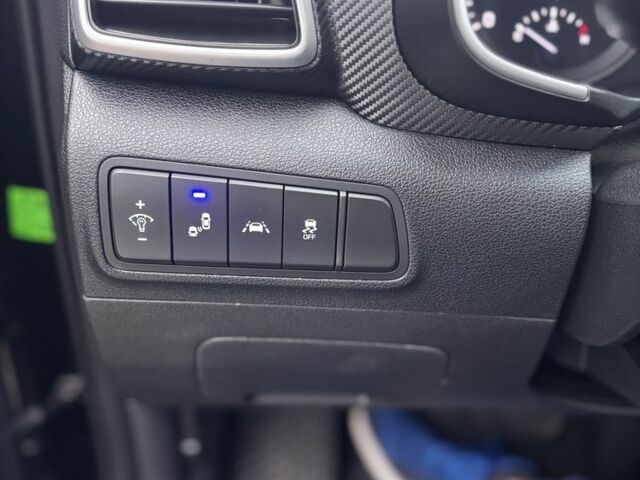 Черный Хендай Туксон, объемом двигателя 2.4 л и пробегом 140 тыс. км за 20000 $, фото 12 на Automoto.ua