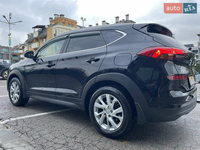 Черный Хендай Туксон, объемом двигателя 2 л и пробегом 103 тыс. км за 20900 $, фото 20 на Automoto.ua