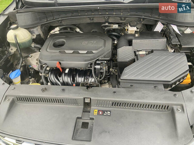 Черный Хендай Туксон, объемом двигателя 2.36 л и пробегом 68 тыс. км за 19000 $, фото 5 на Automoto.ua