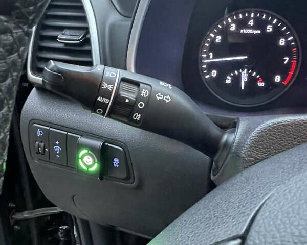 Черный Хендай Туксон, объемом двигателя 2 л и пробегом 103 тыс. км за 20900 $, фото 31 на Automoto.ua