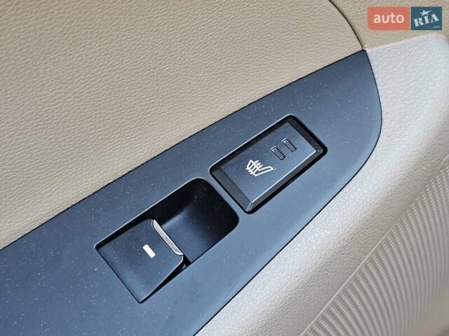 Черный Хендай Туксон, объемом двигателя 2 л и пробегом 108 тыс. км за 25500 $, фото 60 на Automoto.ua