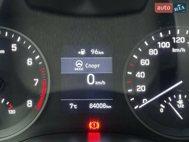 Чорний Хендай Туксон, об'ємом двигуна 2 л та пробігом 84 тис. км за 19000 $, фото 41 на Automoto.ua